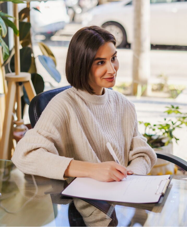 web-630_stocksy_comp_4386146_1